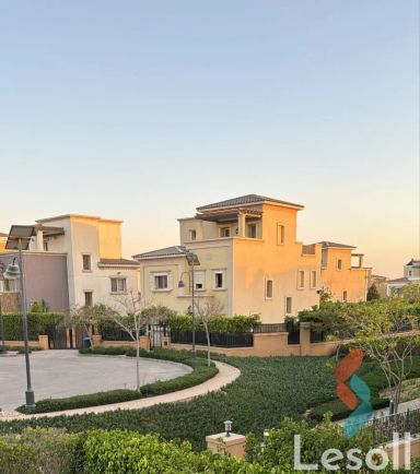 فيلا للايجار الشهري بمساحة 570 متر و 5 غرف في القاهرة الجديدة القاهرة