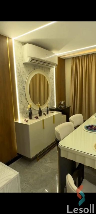 شقة للايجار الشهري بمساحة 250 متر و 3 غرف في الدقى الجيزة