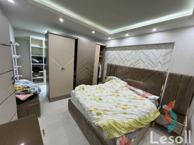 شقة للبيع بمساحة 125 متر و 3 غرف في  لوران الاسكندرية