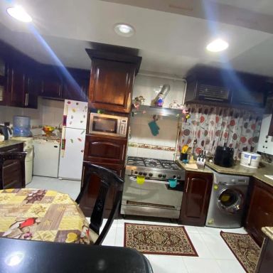 شقة بحديقة للبيع بمساحة 200 متر و 3 غرف في الهرم الجيزة