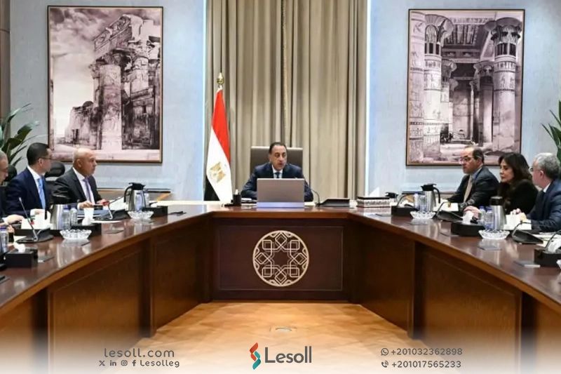 الحكومة تدرس فرص توطين صناعة السيارات محليًا