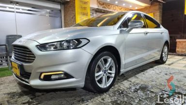 Ford fusion automatic used silver model 2018