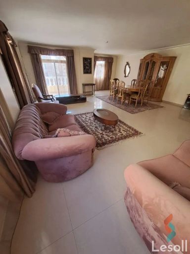 Apartment for sale with an area of 220 meters and 3 rooms in Cheikh Zayed Giza 