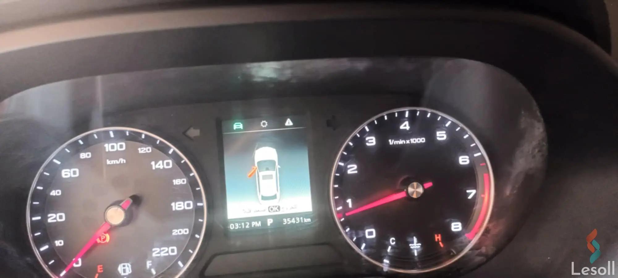 ام جى 5 اوتوماتك مستعملة أحمر موديل 2022