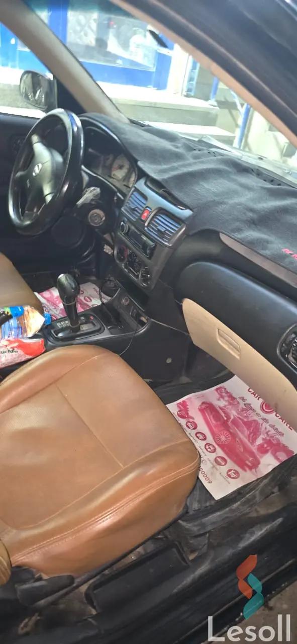 نيسان صني اوتوماتك مستعملة أسود موديل 2008 - صورة 4