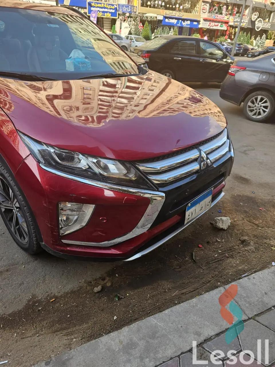 ميتسوبيشي إكليبس اوتوماتك مستعملة أحمر موديل 2021 - صورة 2