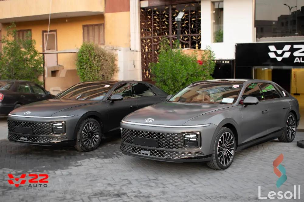 هيونداي أزيرا اوتوماتك جديدة فضي موديل 2023 - صورة 3