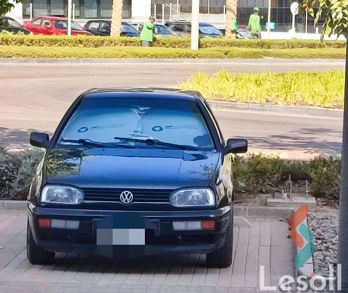 فولكس واجن جولف مانيوال جديدة أسود موديل 1994