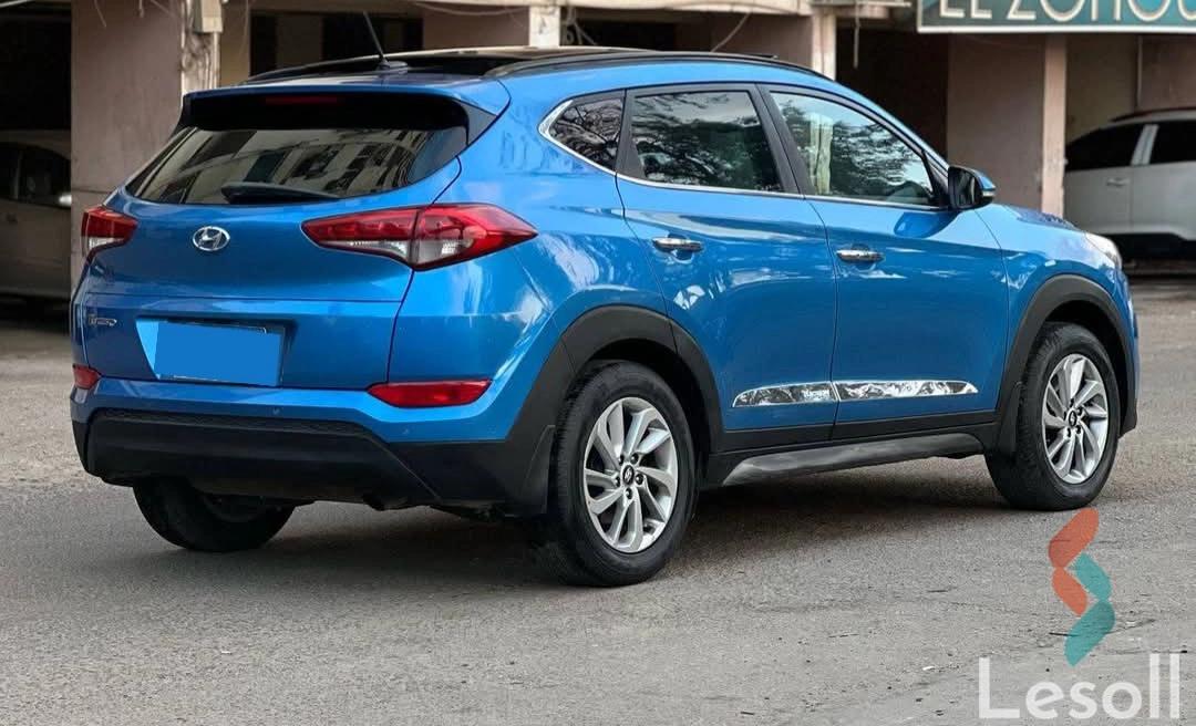 هيونداي توسان اوتوماتك مستعملة أزرق سماوي موديل 2017 - كل الصور