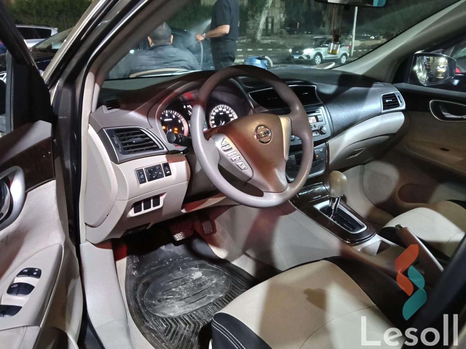 نيسان سنترا اوتوماتك مستعملة ذهبي موديل 2017