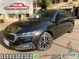 Škoda octavia automatic used black model 2021