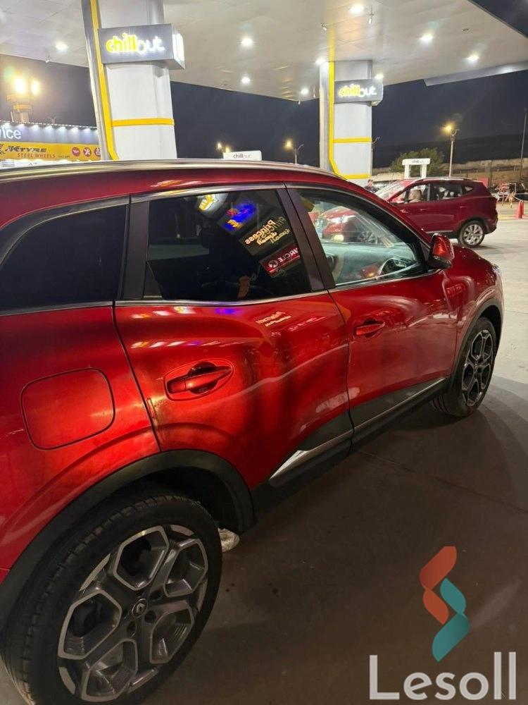 رينو كادجار اوتوماتك مستعملة أحمر موديل 2017