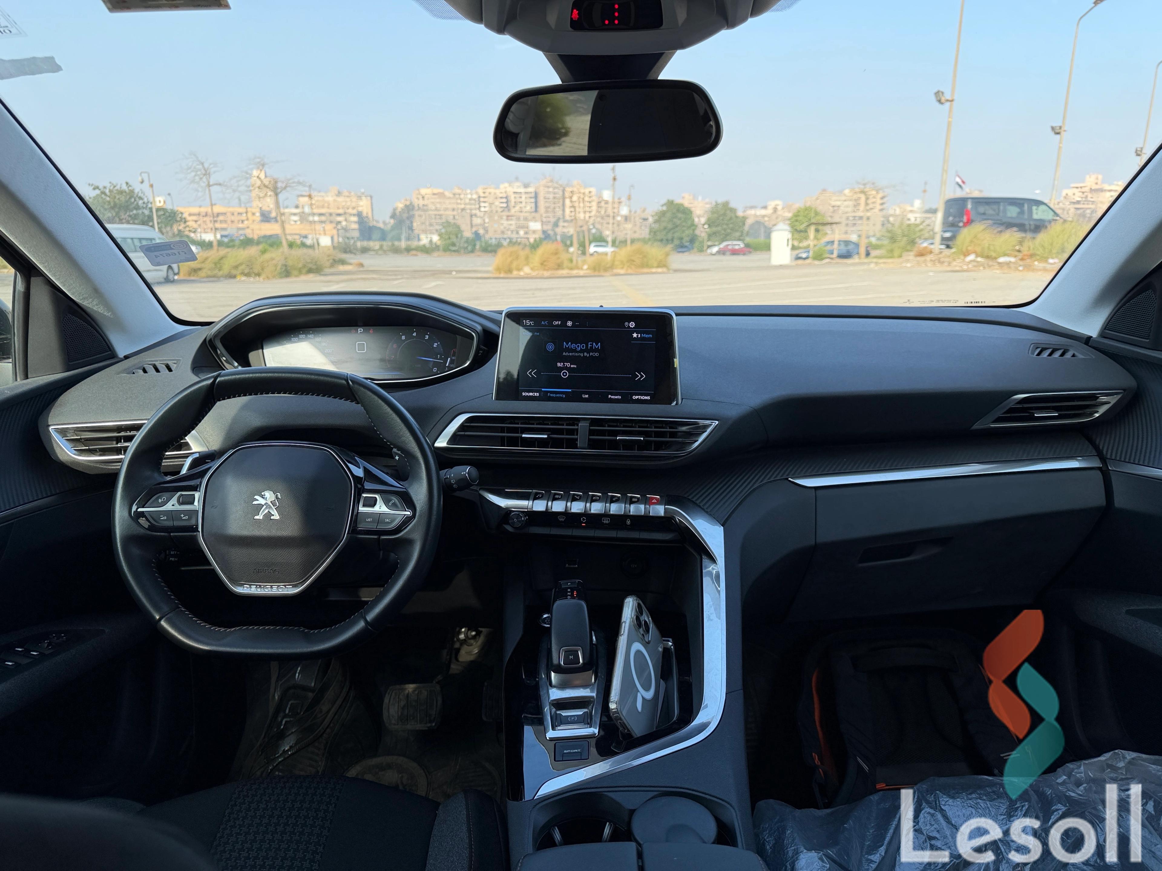 Peugeot 3008 automatic used green model 2021