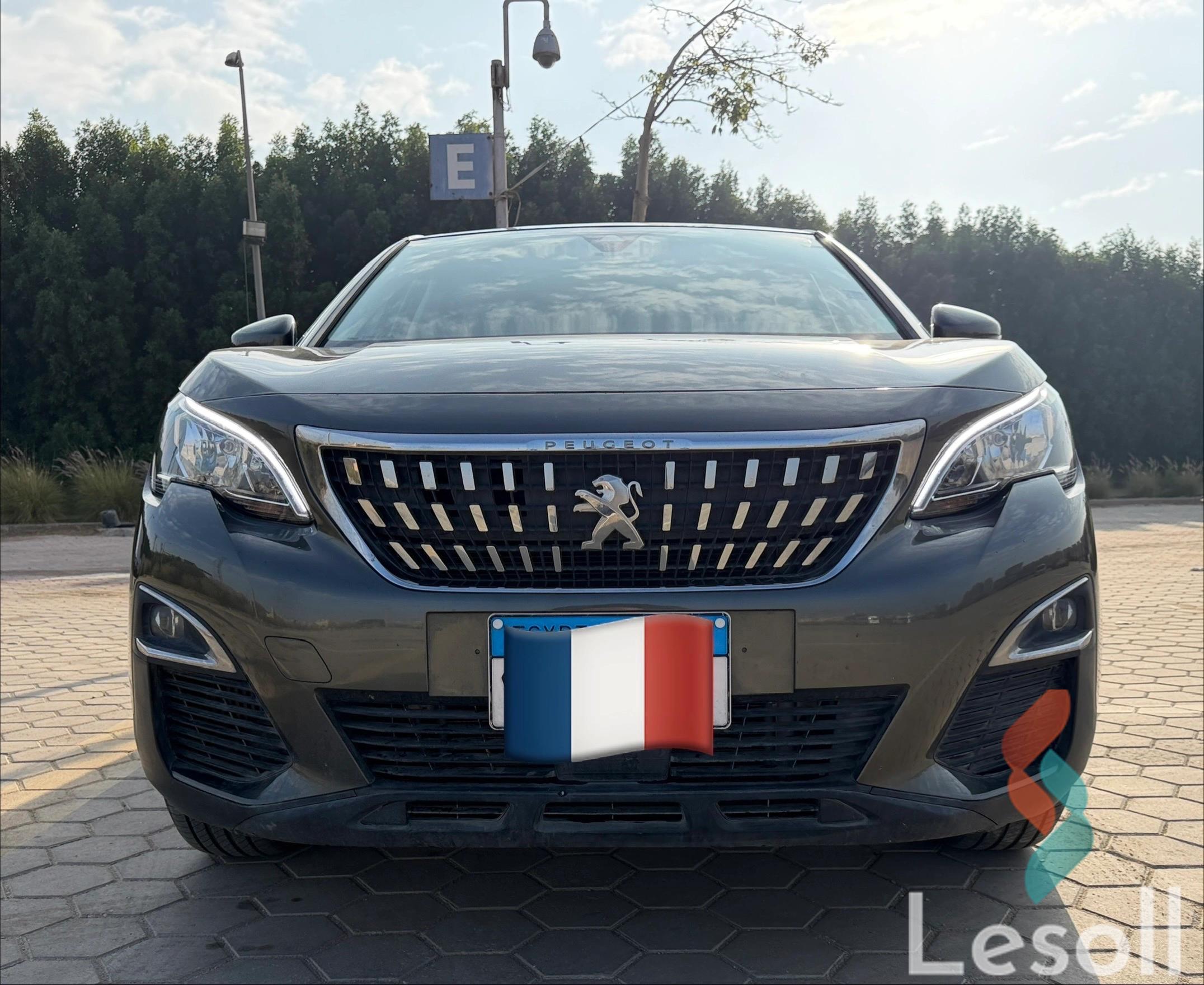 Peugeot 3008 automatic used green model 2021