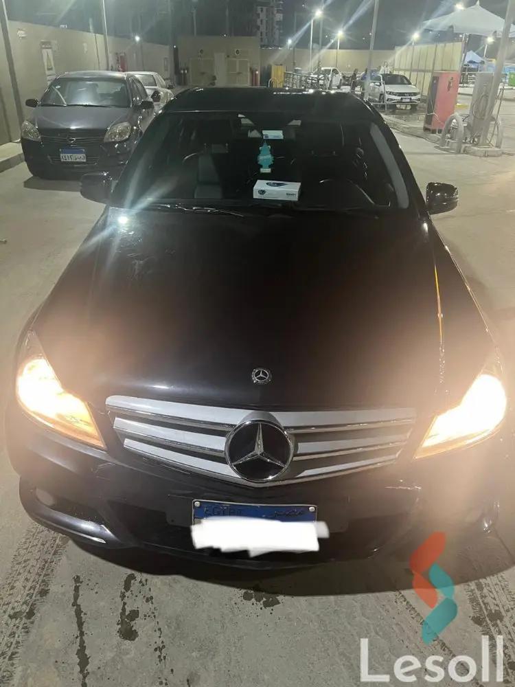 Mercedes-Benz 180 c automatic used black model 2013