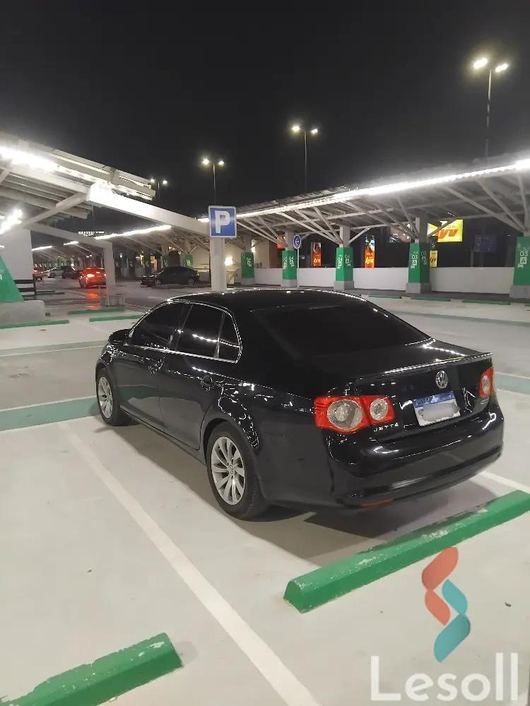 فولكس واجن جيتا اوتوماتك مستعملة أسود موديل 2010 - كل الصور