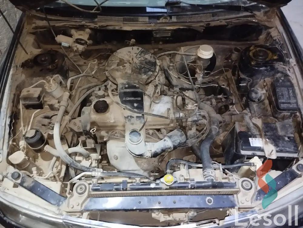 Mitsubishi lancer manual used black model 1999 - Image 3