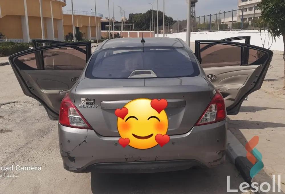 نيسان صني اوتوماتك مستعملة رمادي داكن موديل 2019 - صورة 3