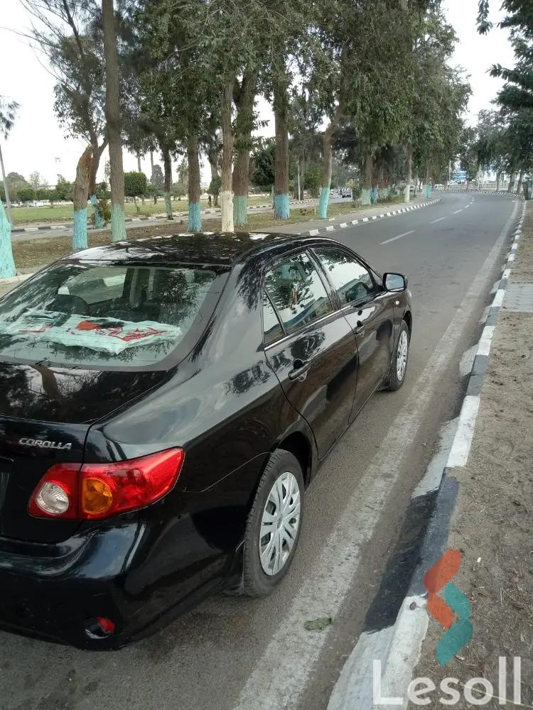 تويوتا كورولا اوتوماتك مستعملة أسود موديل 2008 - صورة 2