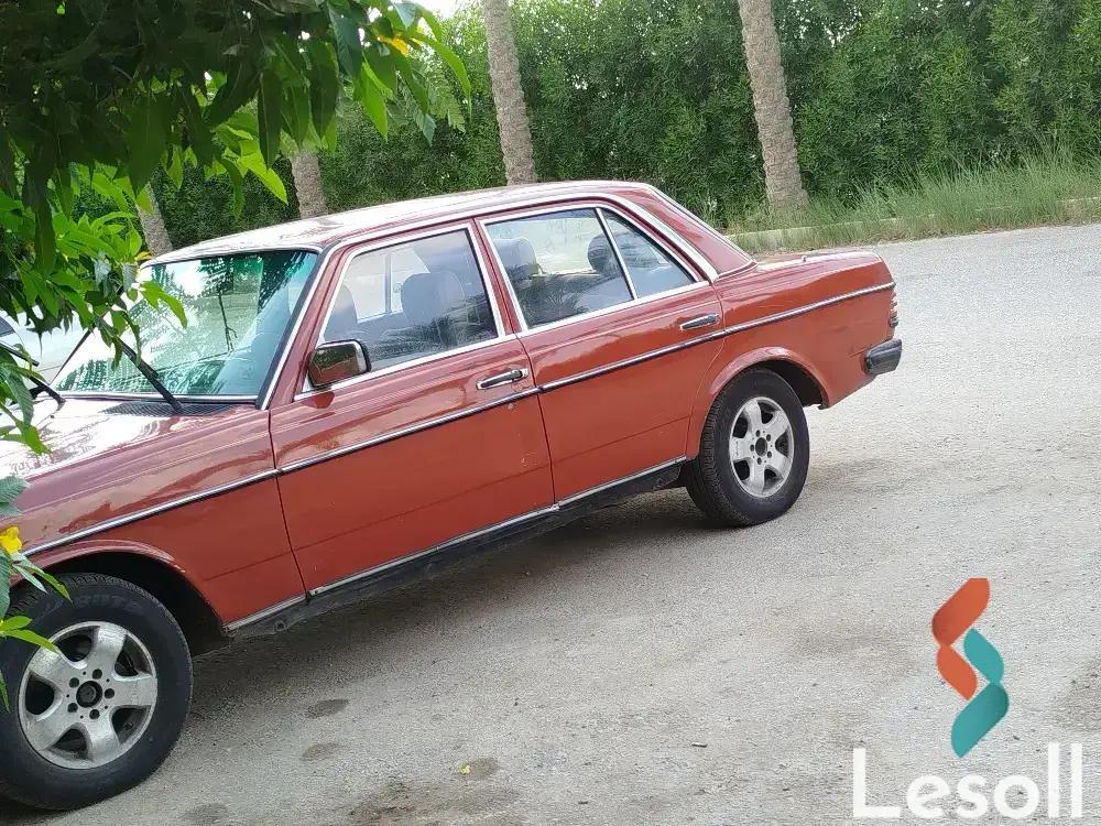 مرسيدس بنز اي ٢٠٠ مانيوال مستعملة نبيتي موديل 1984