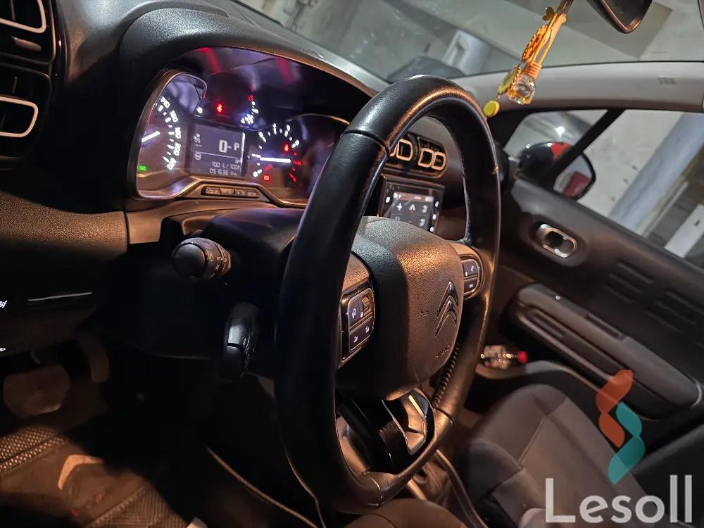 ستروين سي3 إيركروس اوتوماتك مستعملة أسود موديل 2019