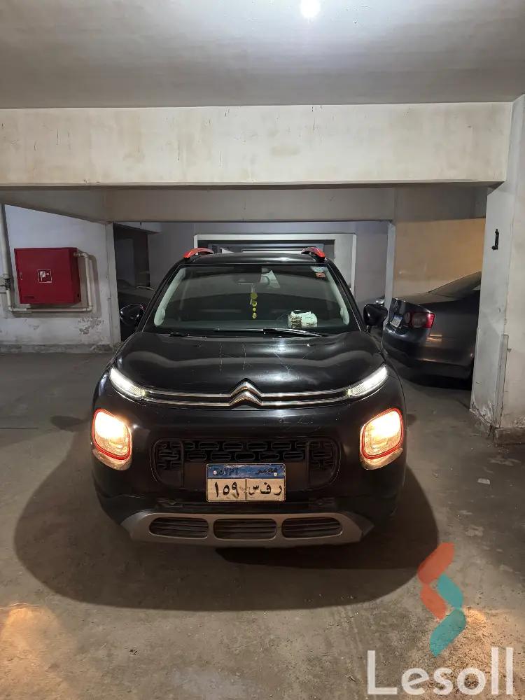 ستروين سي3 إيركروس اوتوماتك مستعملة أسود موديل 2019