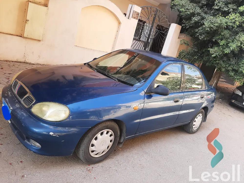 دايو لانوس مانيوال مستعملة أزرق موديل 1999