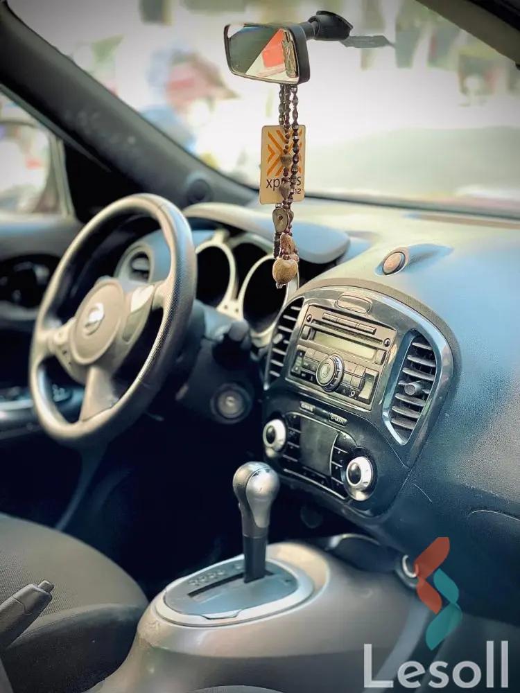 نيسان جوك اوتوماتك مستعملة أحمر موديل 2014 - صورة 3