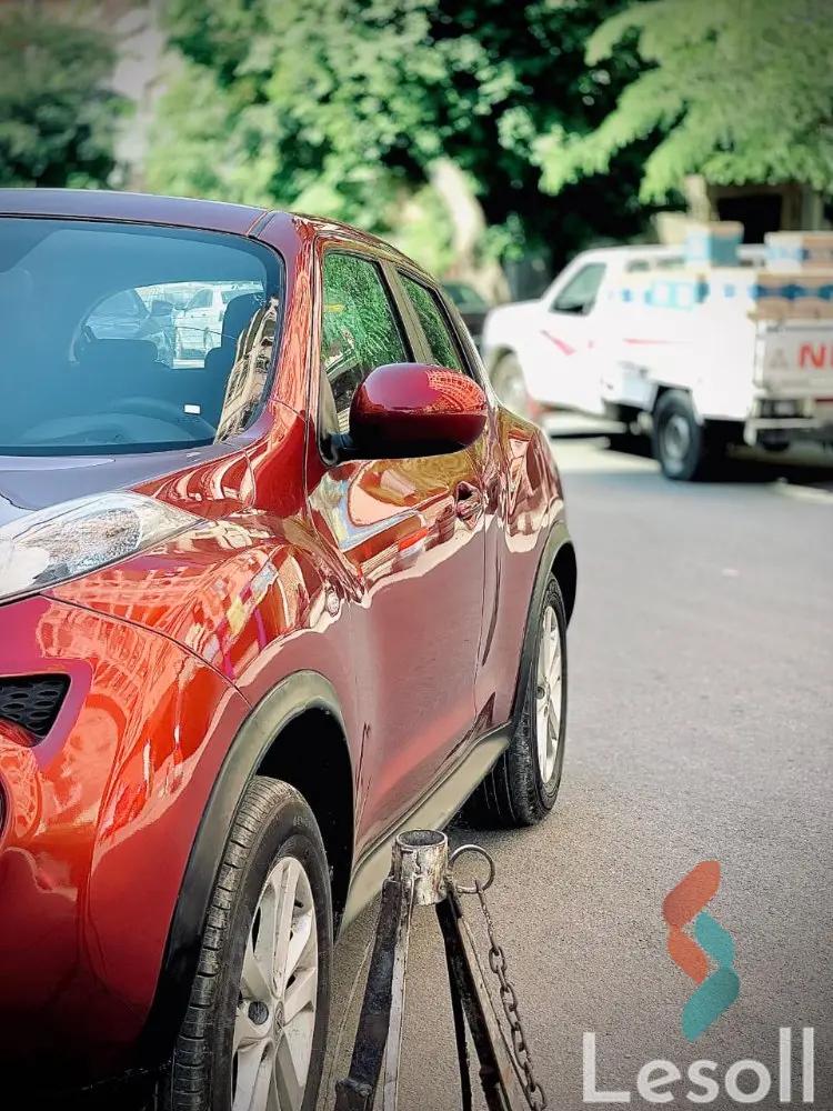 نيسان جوك اوتوماتك مستعملة أحمر موديل 2014 - صورة 4