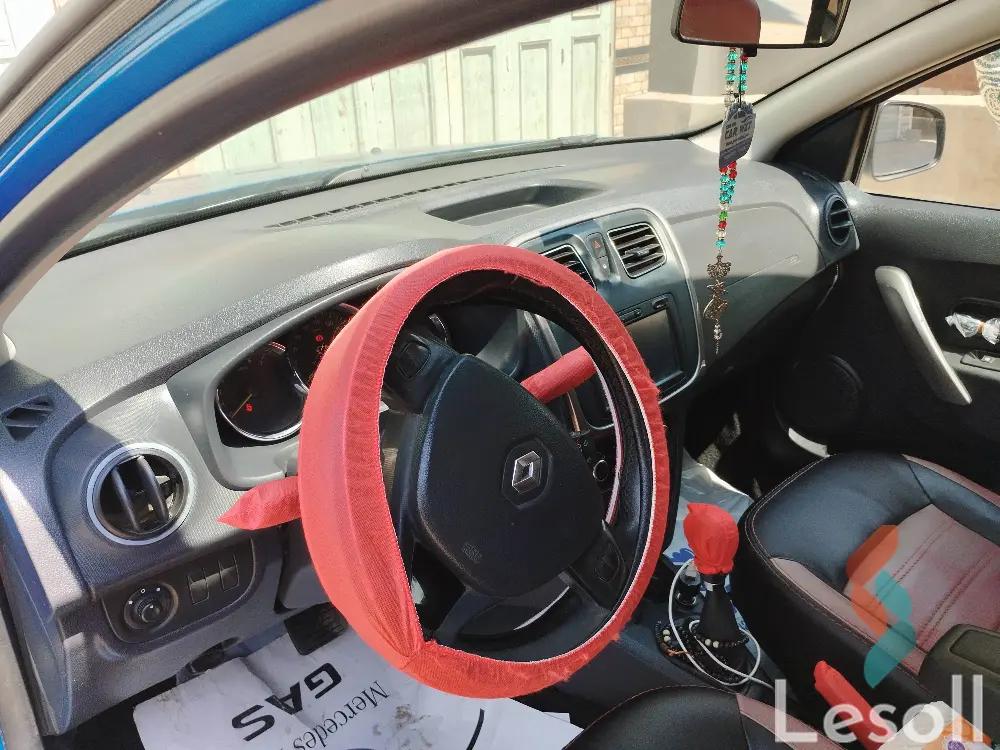 Renault sandero automatic used blue model 2016 - Image 4