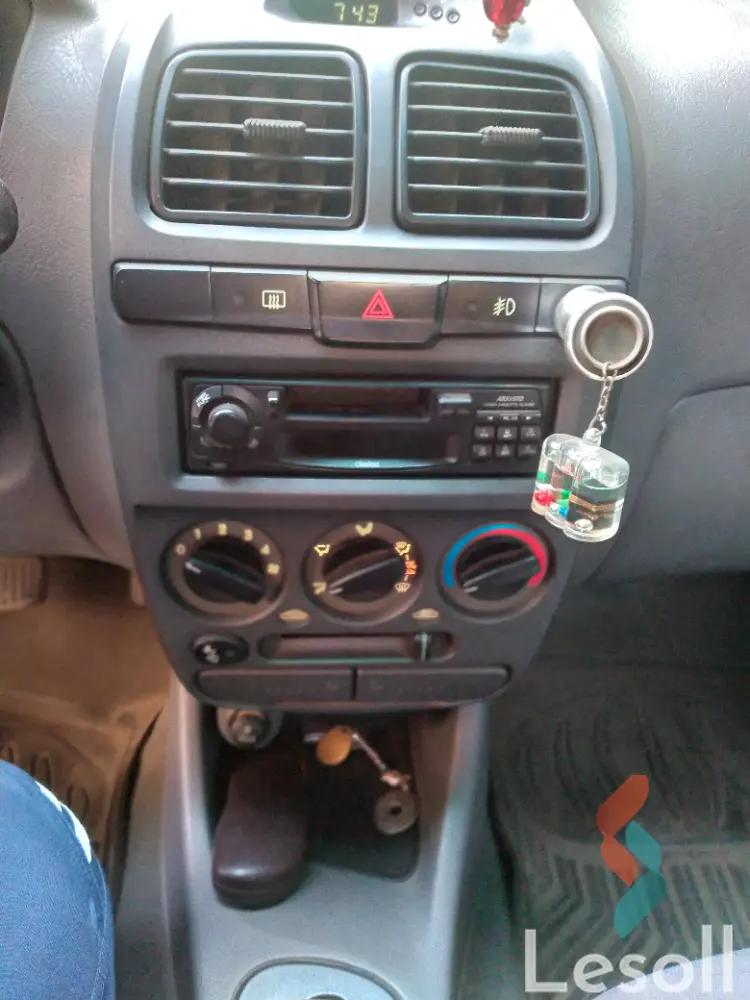 هيونداي فيرنا اوتوماتك مستعملة فضي موديل 2007