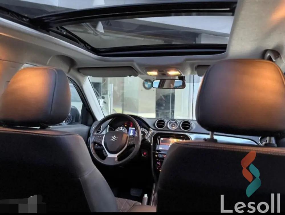 Suzuki vitara automatic used black model 2023