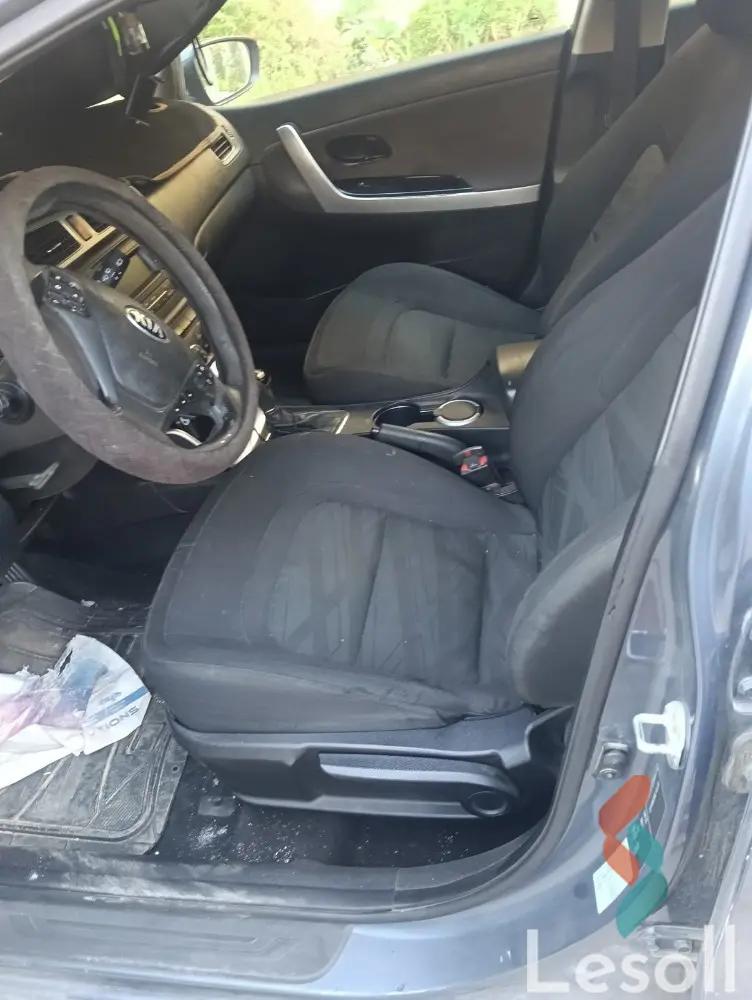 كيا سيد اوتوماتك مستعملة رمادي داكن موديل 2016 - كل الصور