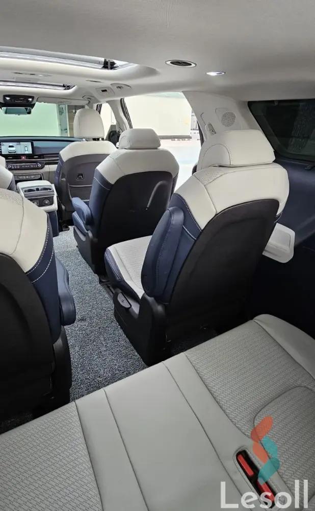 كيا كارنفال اوتوماتك جديدة رمادي داكن موديل 2025 - كل الصور