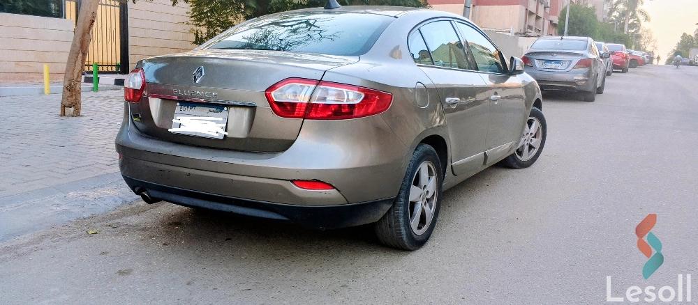 رينو فلوينس اوتوماتك مستعملة شمبان موديل 2012