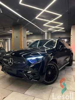 Mercedes-Benz glc 300 automatic new black model 2026