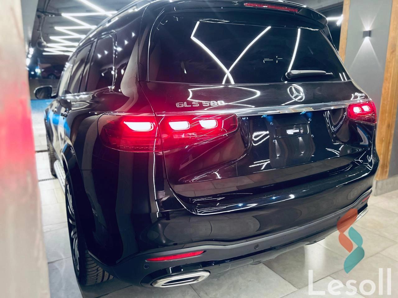 مرسيدس بنز جي إل إس ٥٨٠ اوتوماتك جديدة أسود موديل 2025