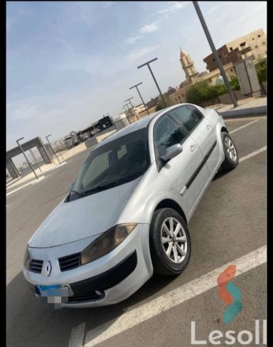 رينو ميجان اوتوماتك مستعملة فضي موديل 2006