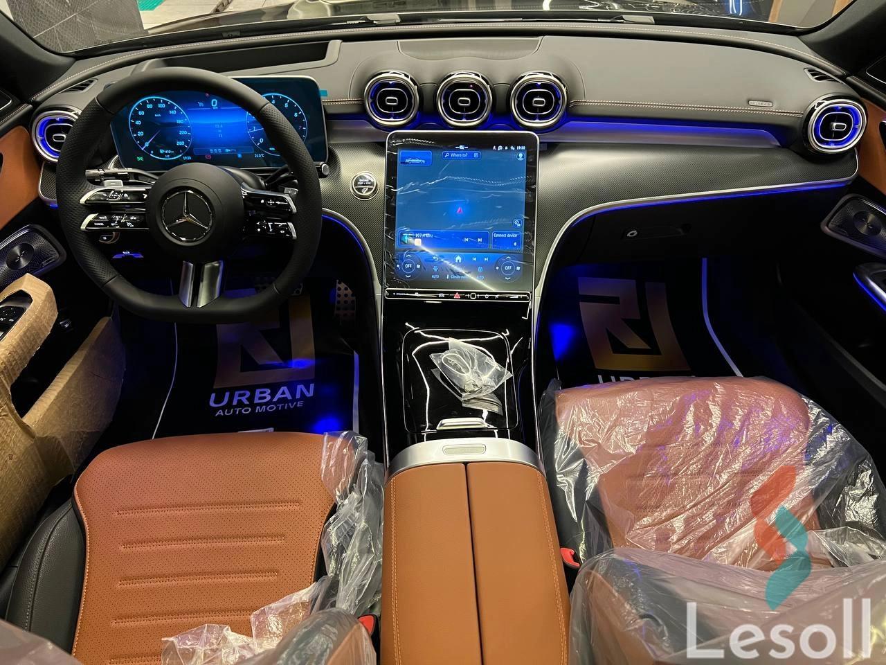 مرسيدس بنز ٢٠٠ سي اوتوماتك جديدة أسود موديل 2026 - صورة 3