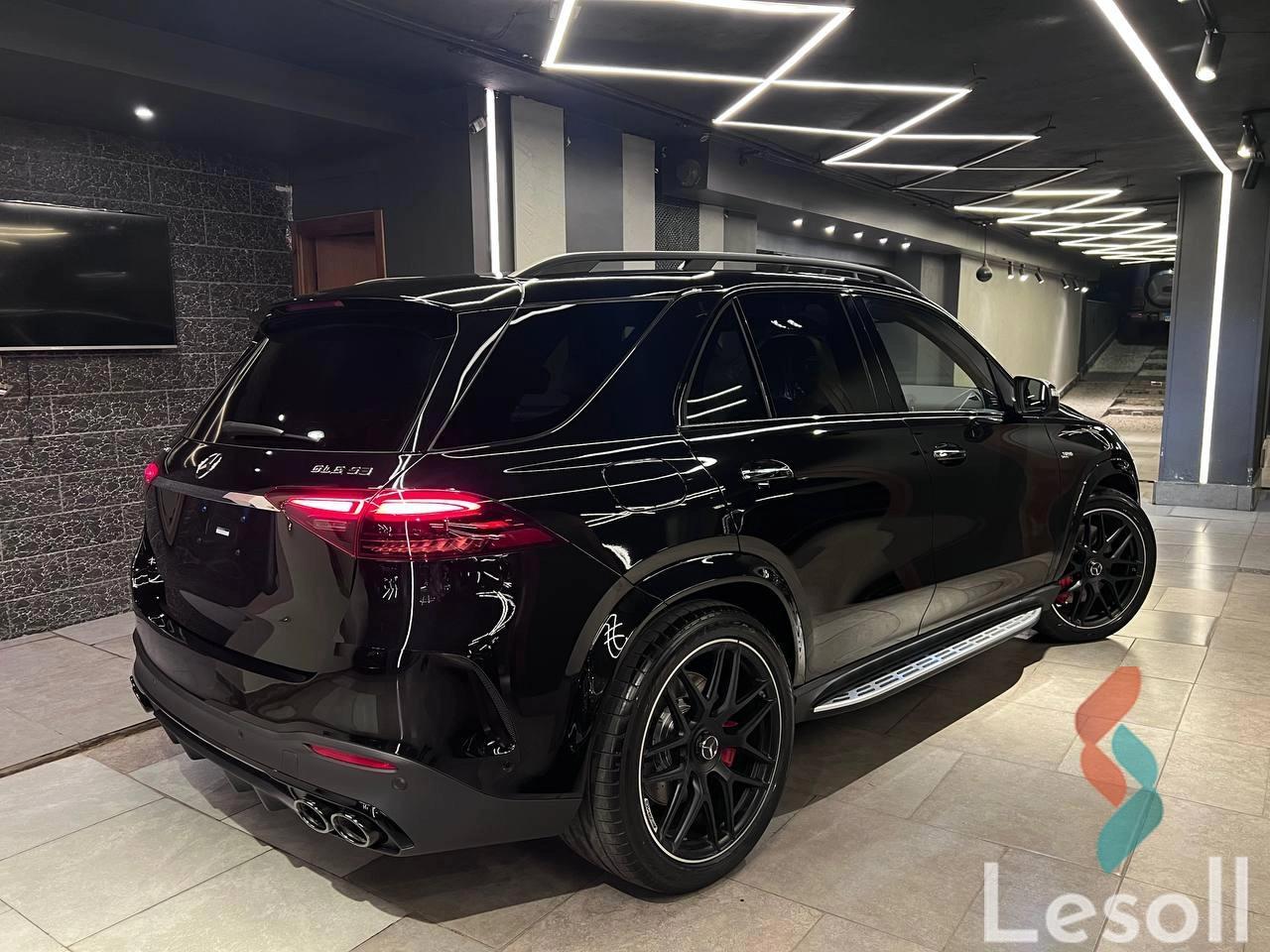 مرسيدس بنز جي ال اي ٥٣ اوتوماتك جديدة أسود موديل 2025 - صورة 4