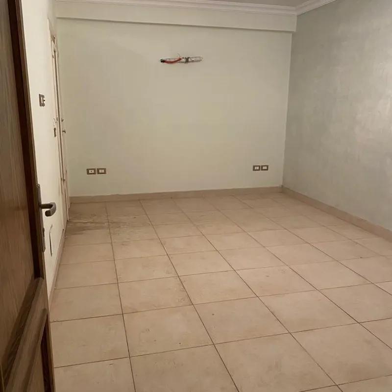 Apartment for sale with an data.area 350 meters and 5 data.rooms in Dokki Giza