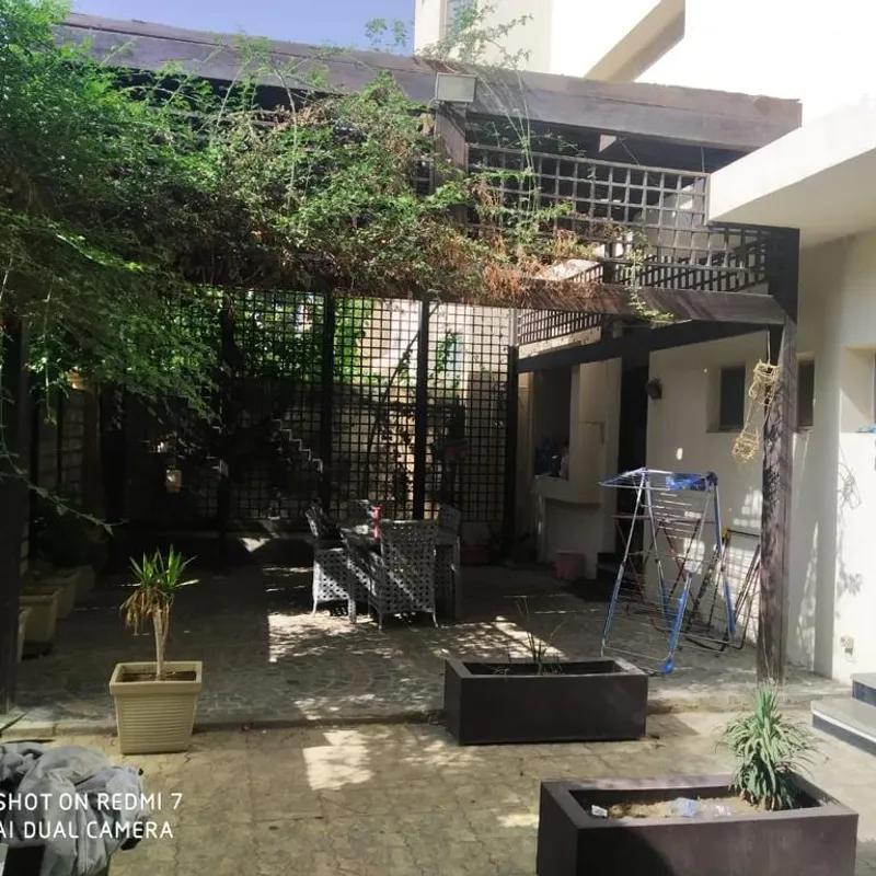 فيلا للبيع بمساحة 360 متر و 8 غرف في الشيخ زايد الجيزة - كل الصور