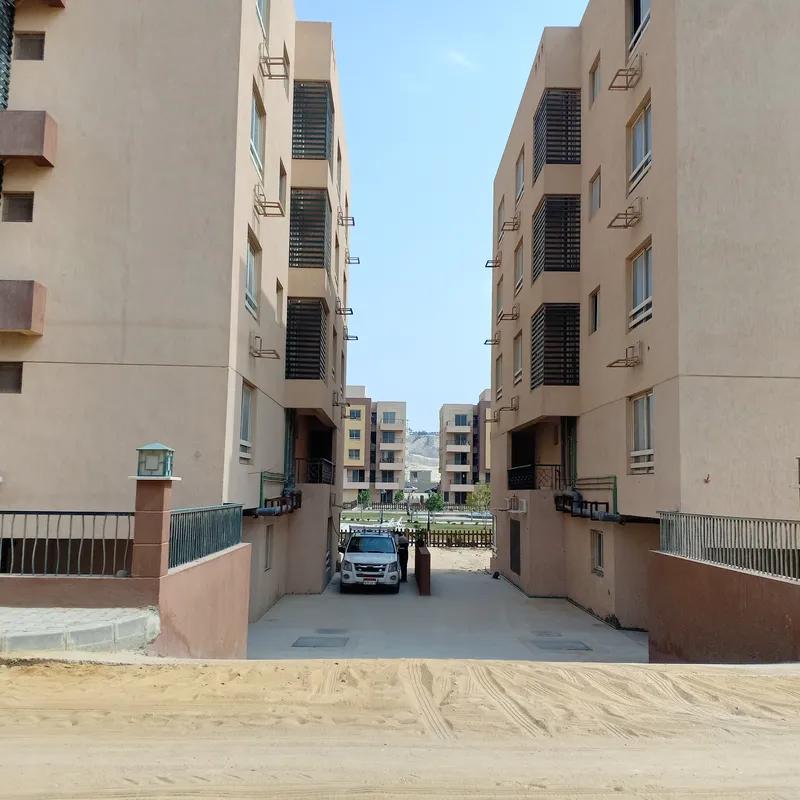 Apartment for sale with an data.area 171 meters and 3 data.rooms in Giza Giza