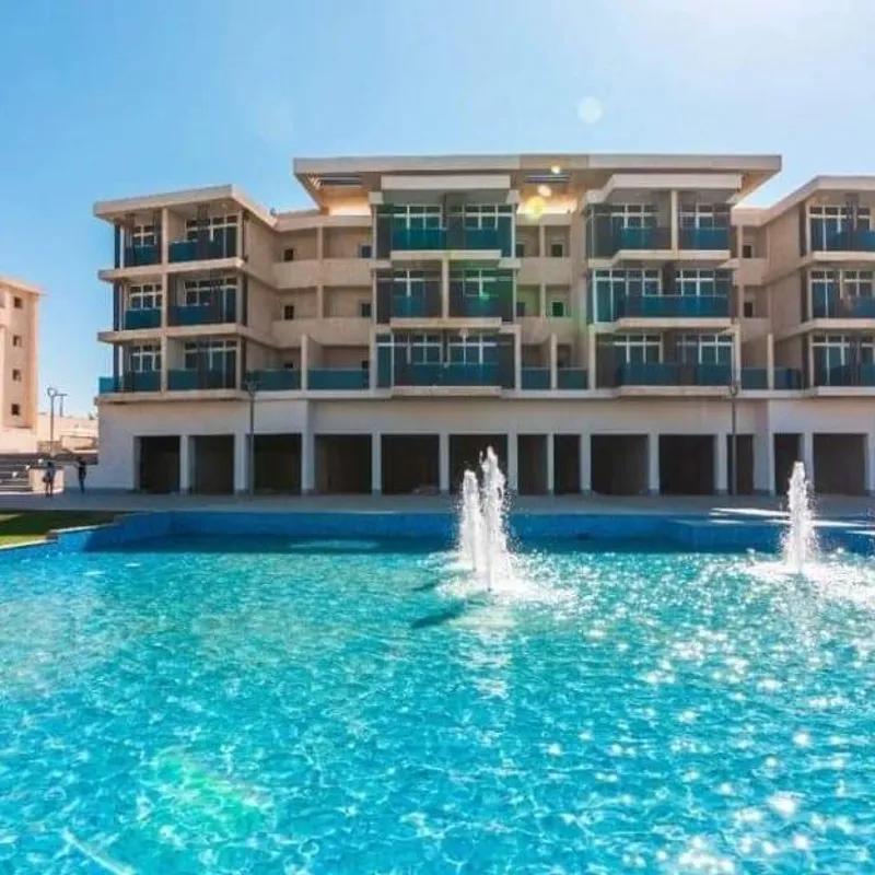 شقة للبيع بمساحة 224 متر و 3 غرف في الجيزة الجيزة - صورة 3