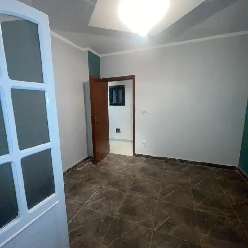 شقة للبيع بمساحة 250 متر و 5 غرف في الهرم الجيزة - كل الصور