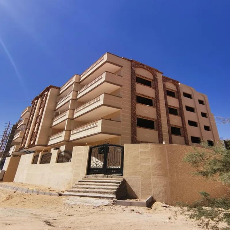 Apartment for sale with an data.area 210 meters and 3 data.rooms in Cheikh Zayed Giza - Image 3