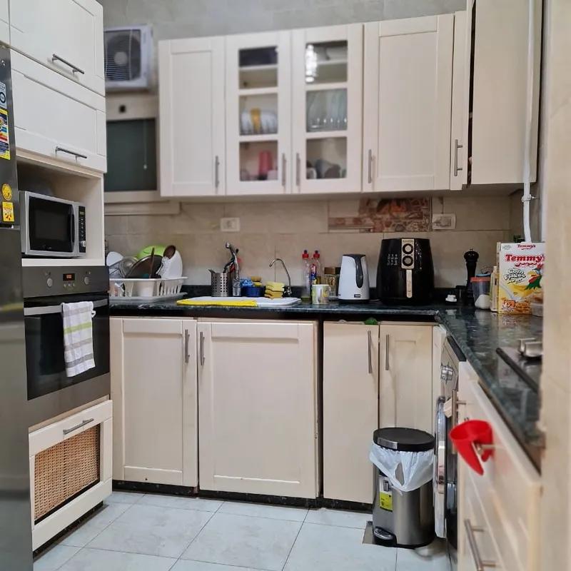 Apartment with garden for sale with an data.area 130 meters and 3 data.rooms in Giza - Image 3