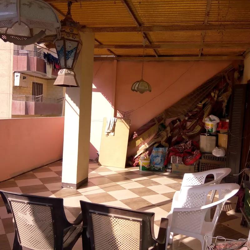 شقة للبيع بمساحة 145 متر و غرفتان في الجيزة - كل الصور