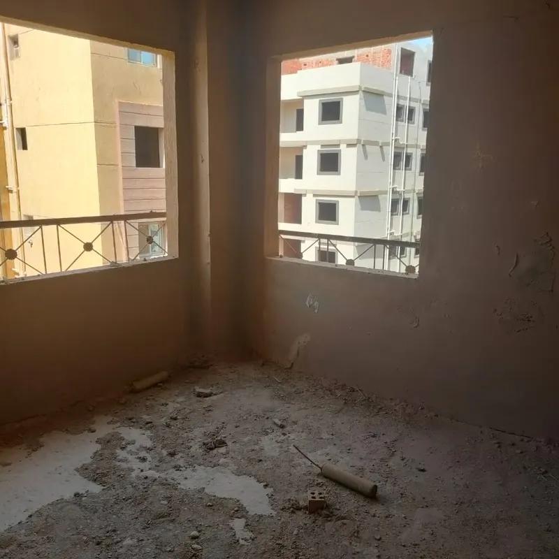 شقة للبيع بمساحة 105 متر و 3 غرف في الجيزة - كل الصور