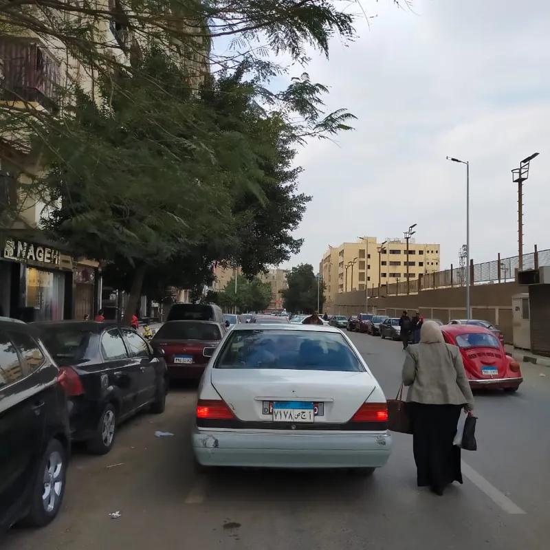 Apartment for sale with an data.area 200 meters and 3 data.rooms in Waily Cairo